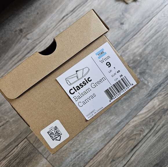 TOMS Women's Classics Slip-On Shoes, Balsam Green Canvas - Picture 9 of 9